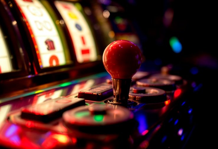 Dashboard Money Train menampilkan riwayat permainan dan statistik di platform 10fastfingers